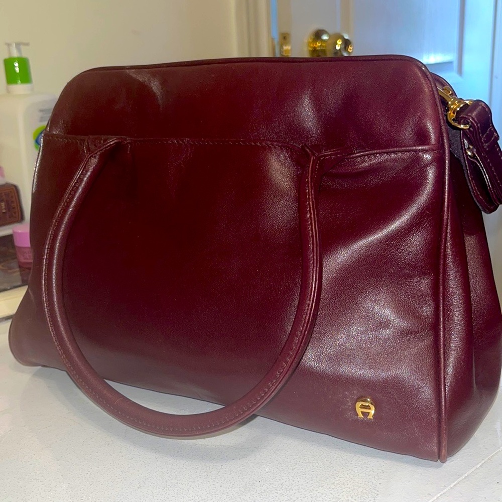 Vintage Etienne Aigner bag